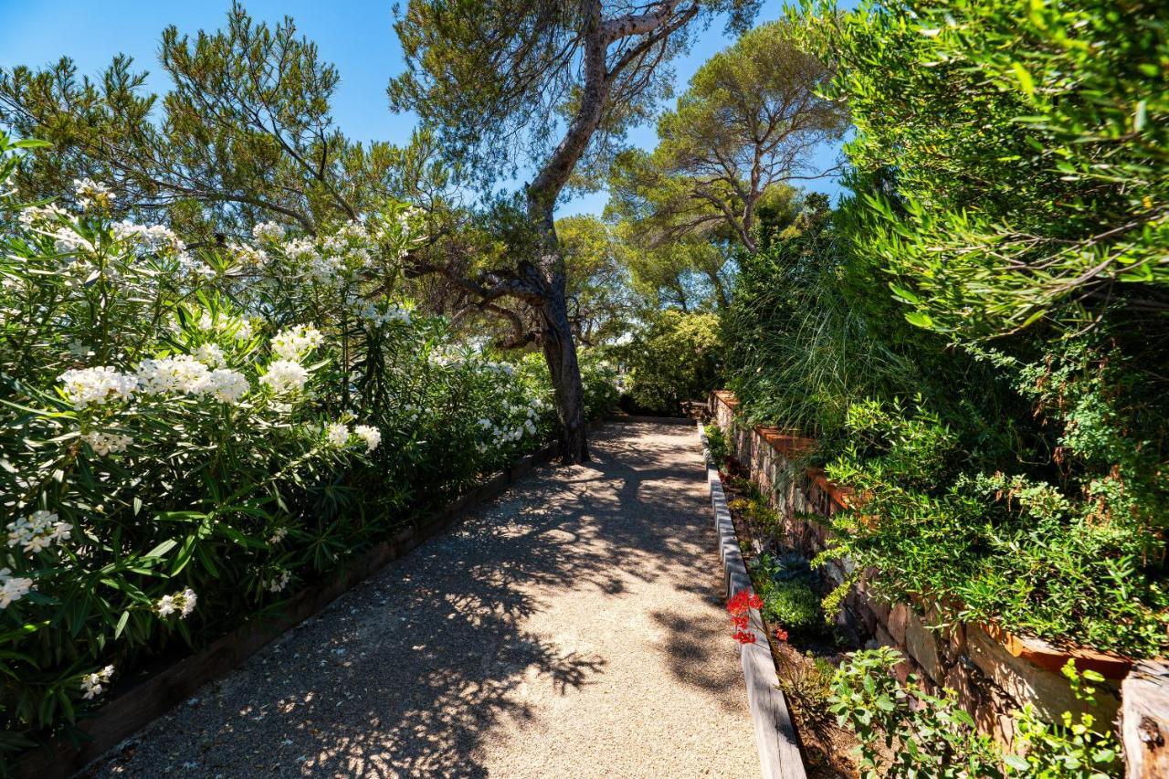 Villa Catleya Appart Hotel Saint-Raphaël Buitenkant foto